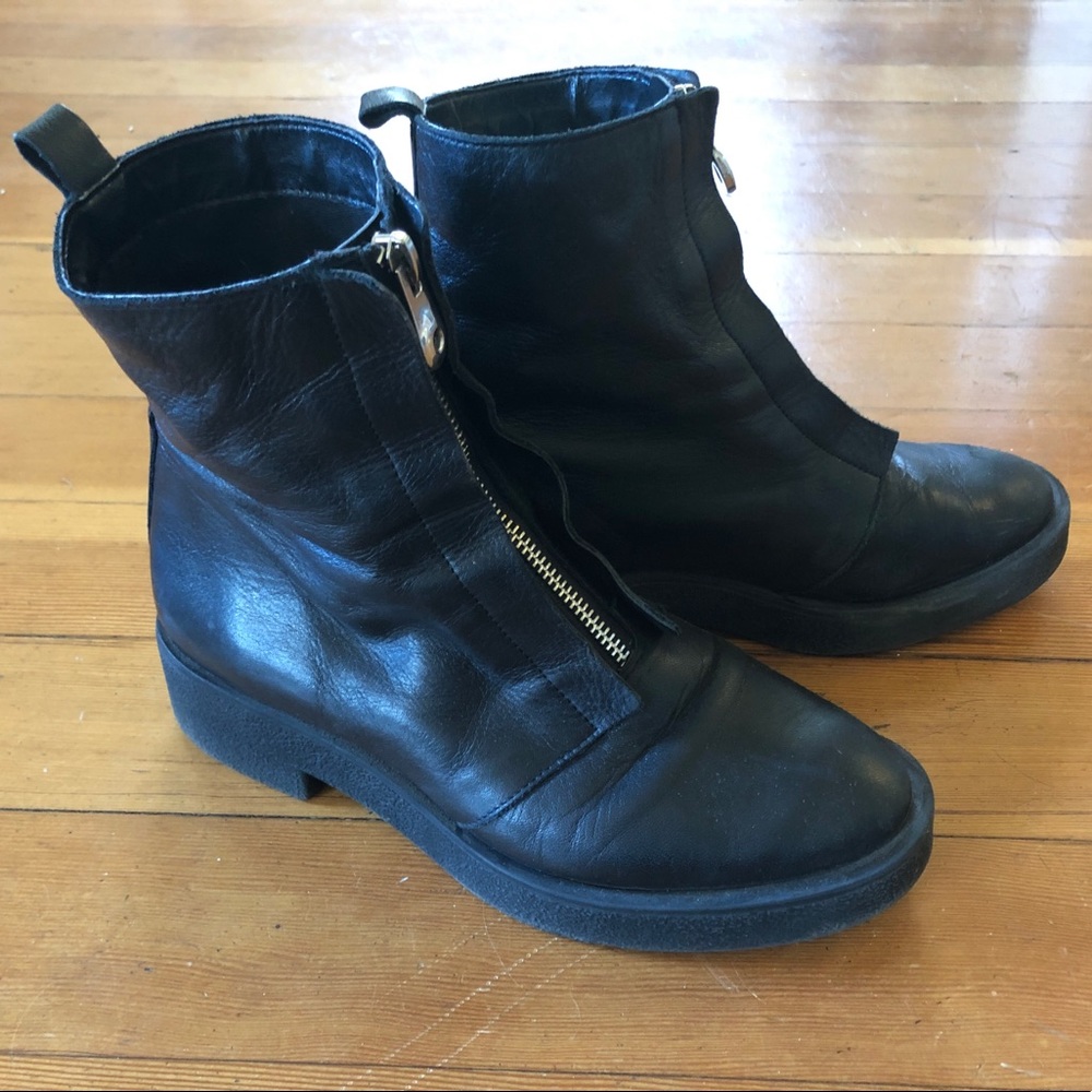 Zara Black Zipper Boots Women’s Size 38